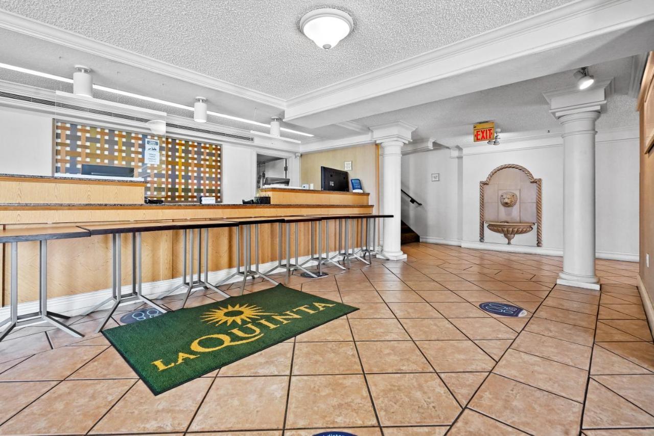 La Quinta Inn By Wyndham Costa Mesa Orange County Экстерьер фото